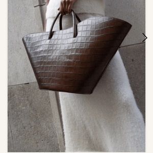 New Little Liffner tulip tote bag croc embossed brown walnut